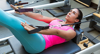 Pilates--Solo-e-Aparelhos